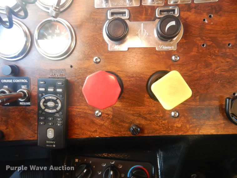 image for item DJ8519 2000 Peterbilt 379  dump truck