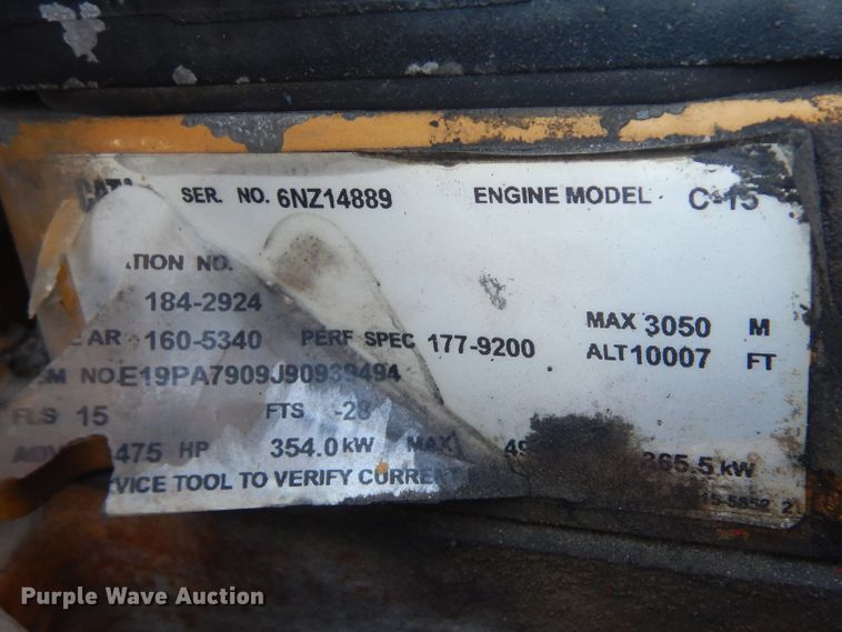 image for item DJ8519 2000 Peterbilt 379  dump truck