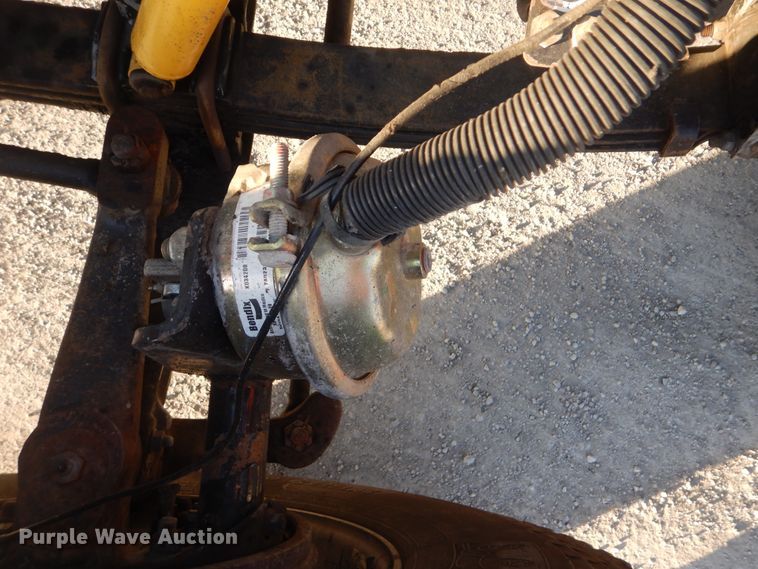 image for item DJ8519 2000 Peterbilt 379  dump truck