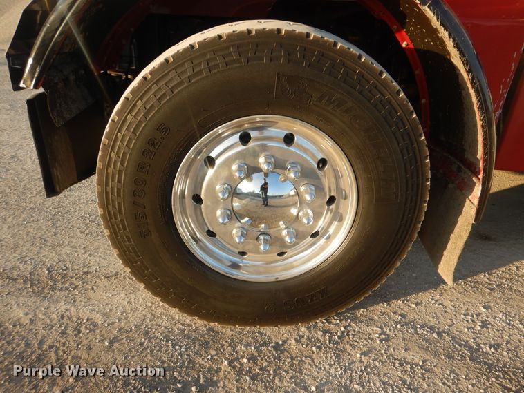 image for item DJ8519 2000 Peterbilt 379  dump truck