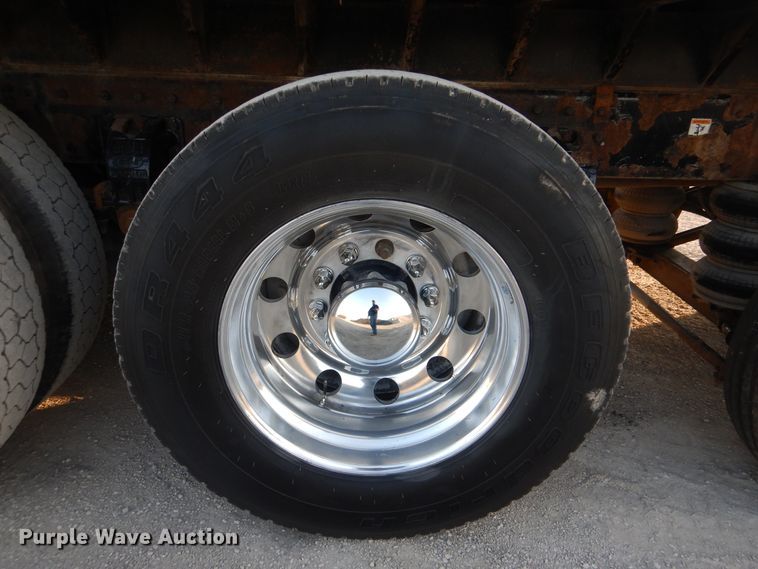 image for item DJ8519 2000 Peterbilt 379  dump truck