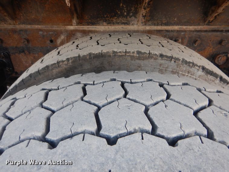 image for item DJ8519 2000 Peterbilt 379  dump truck