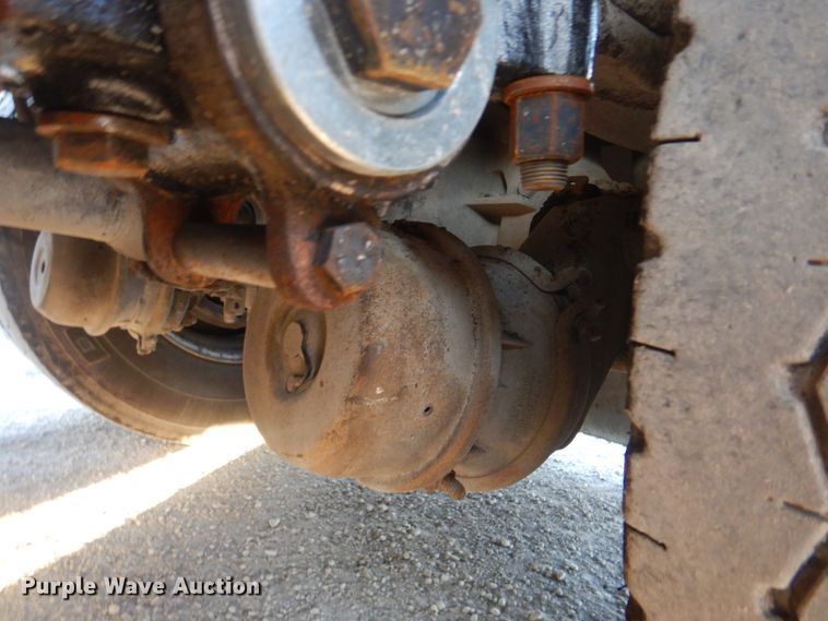 image for item DJ8519 2000 Peterbilt 379  dump truck