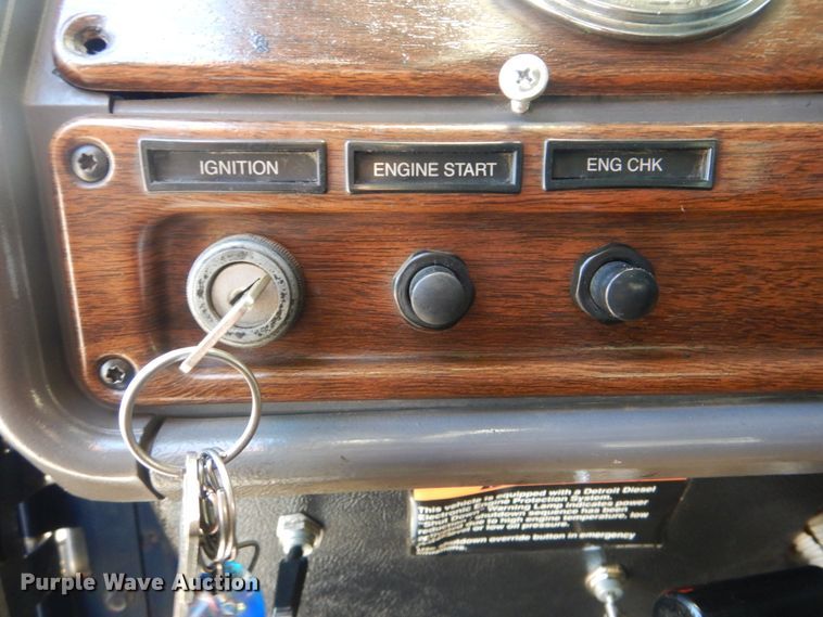 image for item DJ8527 2007 Freightliner FLD  dump truck