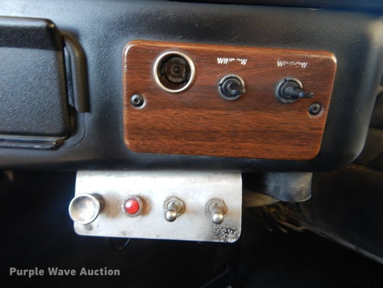 image for item DJ8527 2007 Freightliner FLD  dump truck