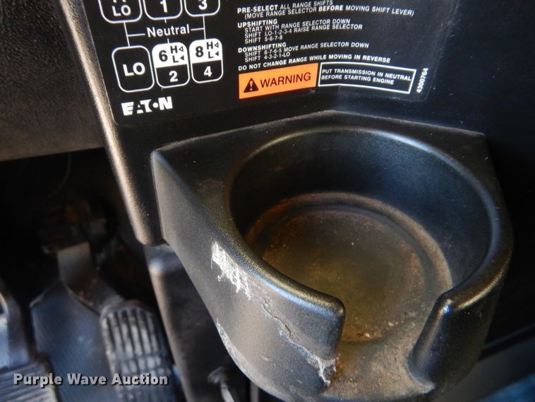 image for item DJ8527 2007 Freightliner FLD  dump truck