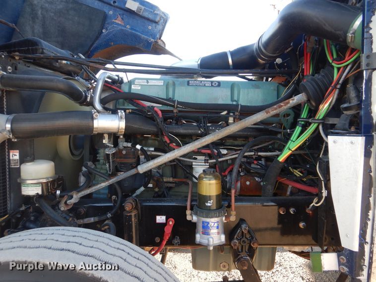 image for item DJ8527 2007 Freightliner FLD  dump truck