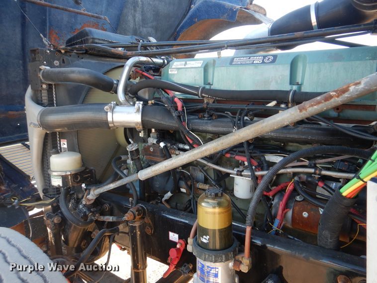 image for item DJ8527 2007 Freightliner FLD  dump truck