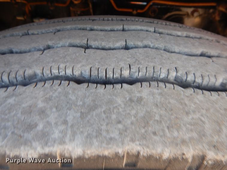 image for item DJ8527 2007 Freightliner FLD  dump truck