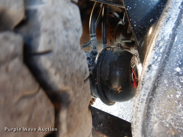 image for item DJ8527 2007 Freightliner FLD  dump truck