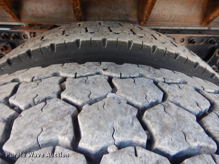 image for item DJ8527 2007 Freightliner FLD  dump truck