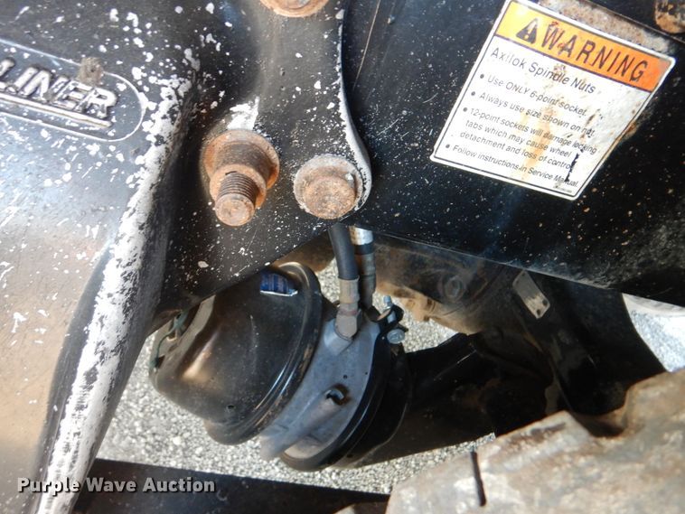 image for item DJ8527 2007 Freightliner FLD  dump truck