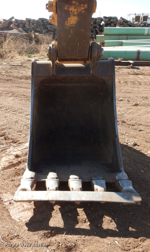 image for item DJ8792 2013 Caterpillar 329E L  excavator