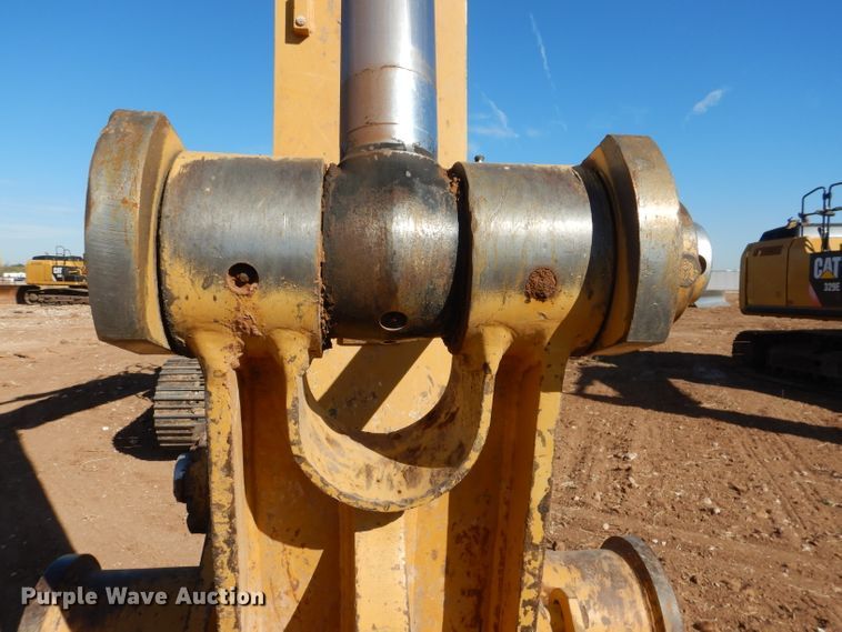 image for item DJ8792 2013 Caterpillar 329E L  excavator