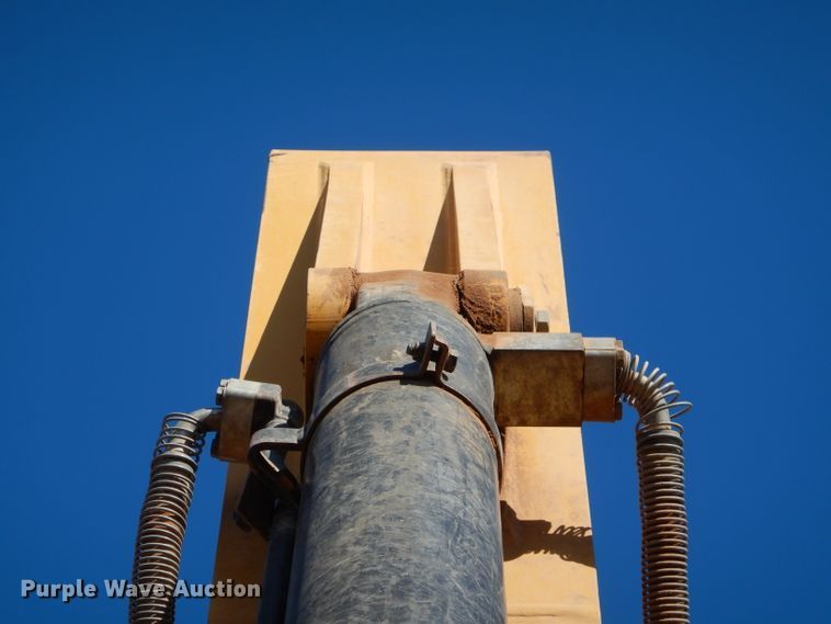 image for item DJ8792 2013 Caterpillar 329E L  excavator