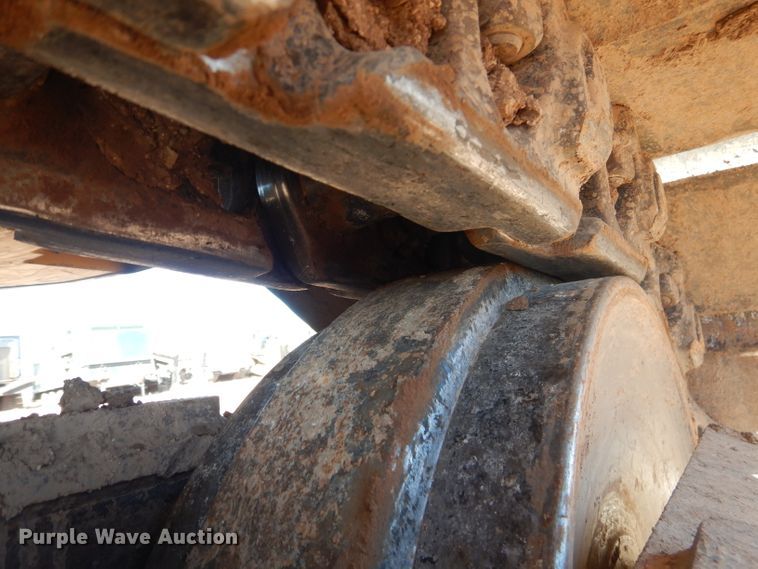 image for item DJ8792 2013 Caterpillar 329E L  excavator