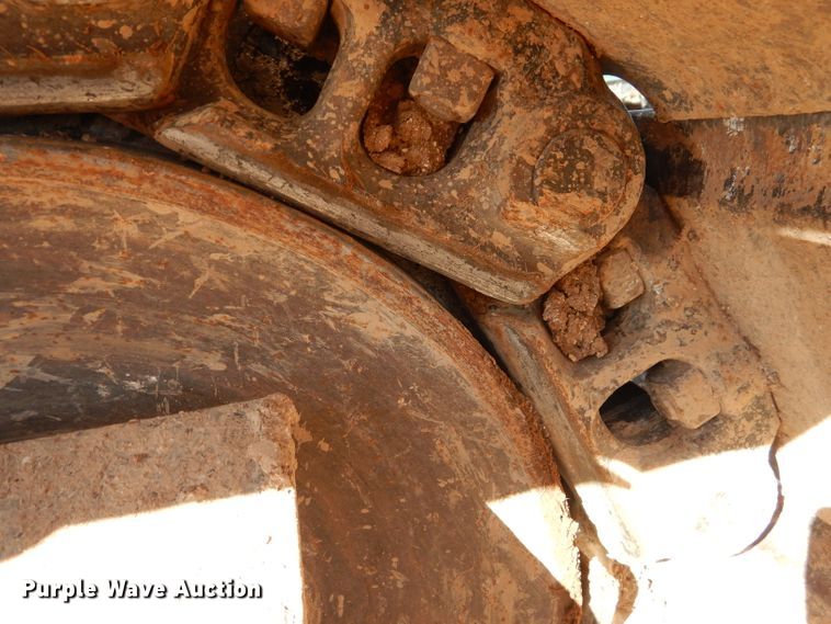 image for item DJ8792 2013 Caterpillar 329E L  excavator