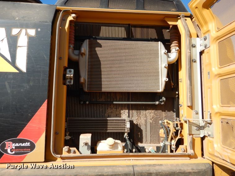 image for item DJ8792 2013 Caterpillar 329E L  excavator