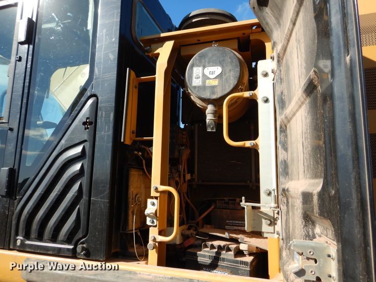image for item DJ8792 2013 Caterpillar 329E L  excavator