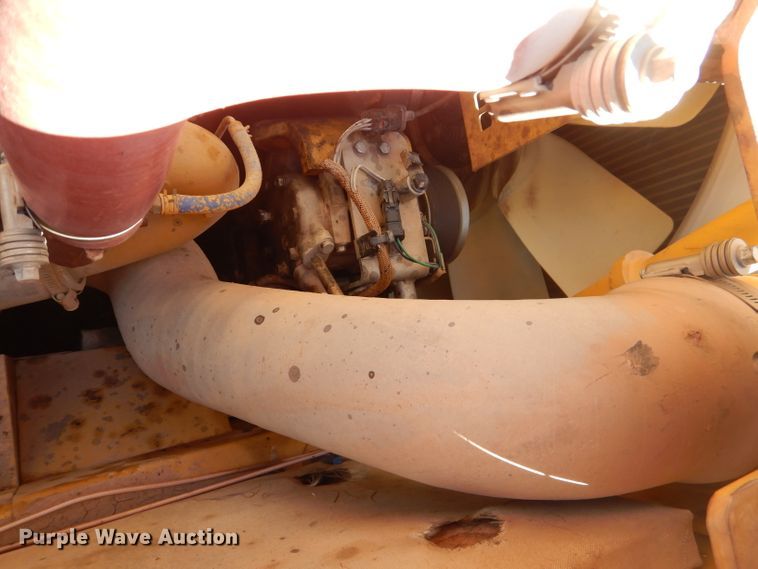 image for item DJ8792 2013 Caterpillar 329E L  excavator