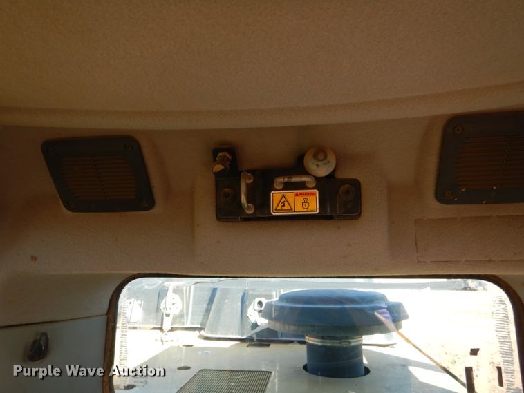 image for item DJ8792 2013 Caterpillar 329E L  excavator