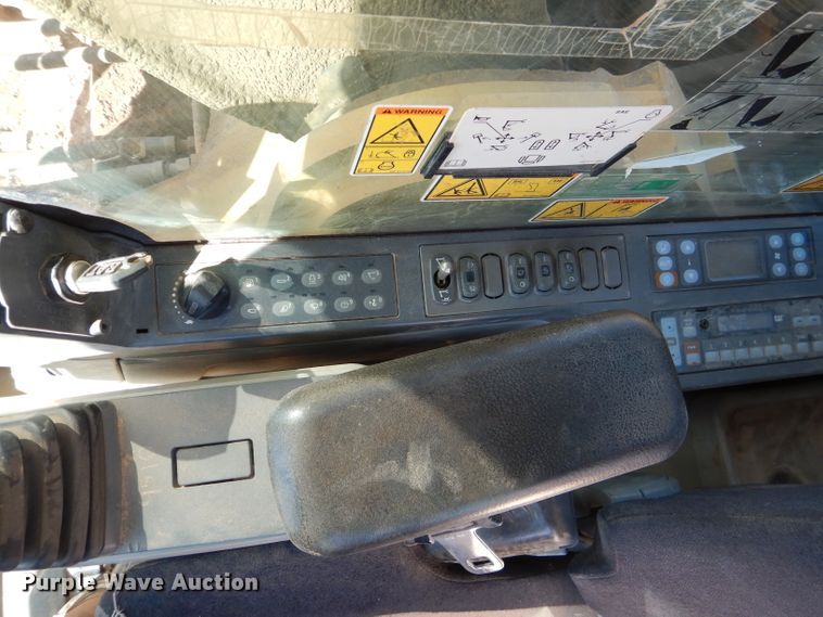 image for item DJ8792 2013 Caterpillar 329E L  excavator