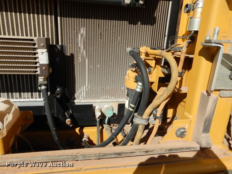 image for item DJ8793 2013 Caterpillar 329E L  excavator