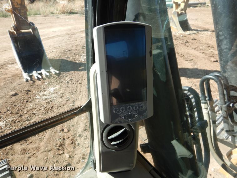 image for item DJ8793 2013 Caterpillar 329E L  excavator