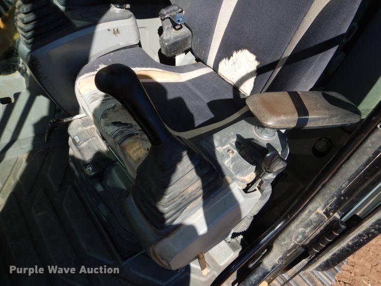 image for item DJ8793 2013 Caterpillar 329E L  excavator