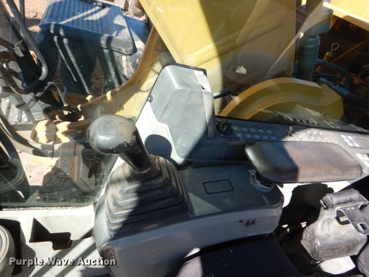 image for item DJ8793 2013 Caterpillar 329E L  excavator