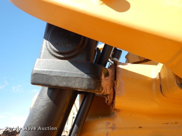 image for item DJ8794 2012 Caterpillar D6T XL VP  dozer