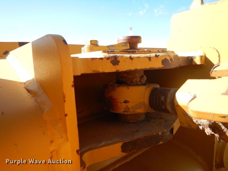 image for item DJ8794 2012 Caterpillar D6T XL VP  dozer