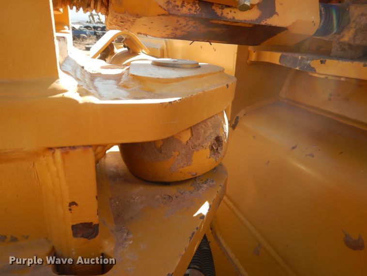 image for item DJ8794 2012 Caterpillar D6T XL VP  dozer