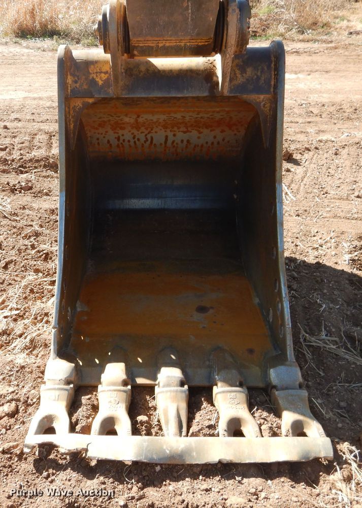 image for item DJ8809 2013 Caterpillar 329E L  excavator