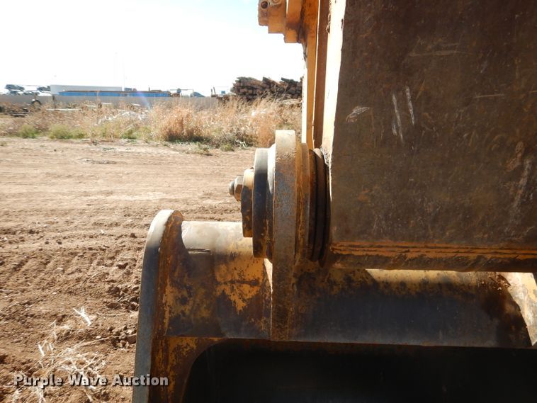 image for item DJ8809 2013 Caterpillar 329E L  excavator