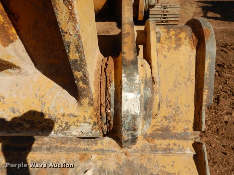 image for item DJ8809 2013 Caterpillar 329E L  excavator
