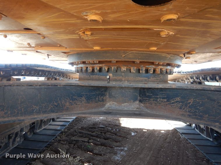 image for item DJ8809 2013 Caterpillar 329E L  excavator