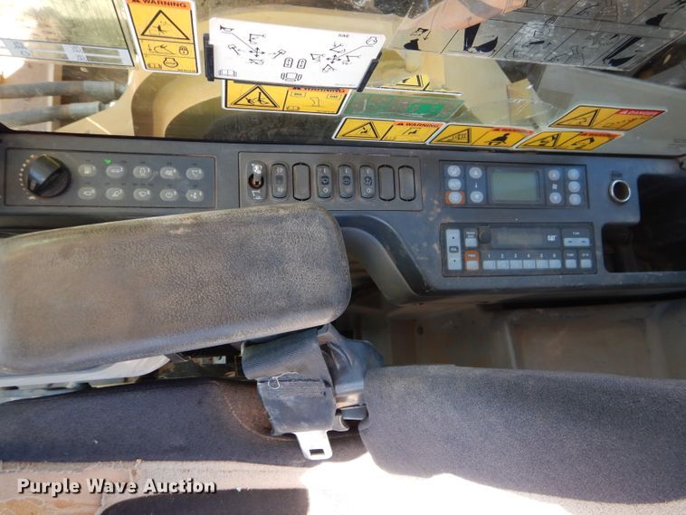 image for item DJ8809 2013 Caterpillar 329E L  excavator