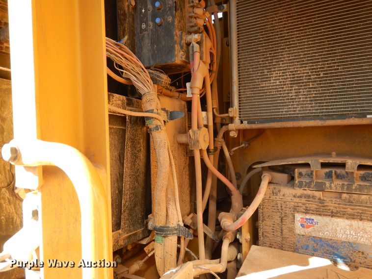 image for item DJ8809 2013 Caterpillar 329E L  excavator