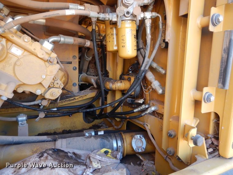 image for item DJ8809 2013 Caterpillar 329E L  excavator