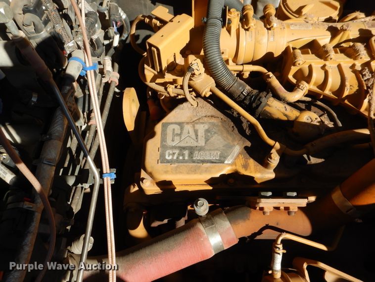 image for item DJ8809 2013 Caterpillar 329E L  excavator