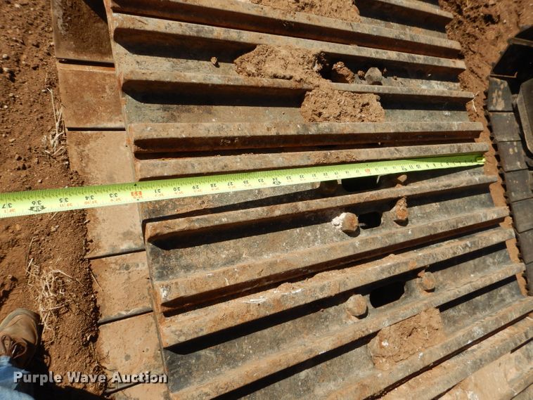 image for item DJ8809 2013 Caterpillar 329E L  excavator