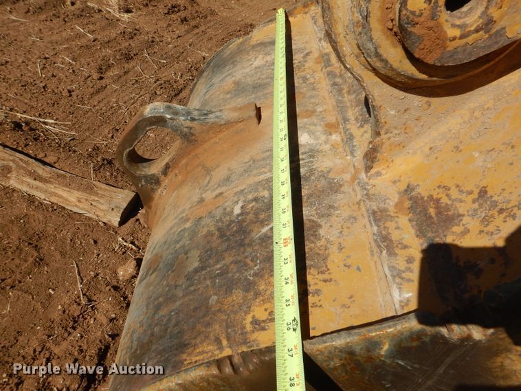 image for item DJ8809 2013 Caterpillar 329E L  excavator