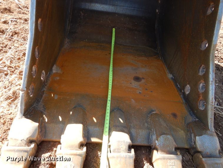 image for item DJ8809 2013 Caterpillar 329E L  excavator