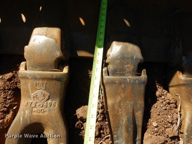 image for item DJ8809 2013 Caterpillar 329E L  excavator