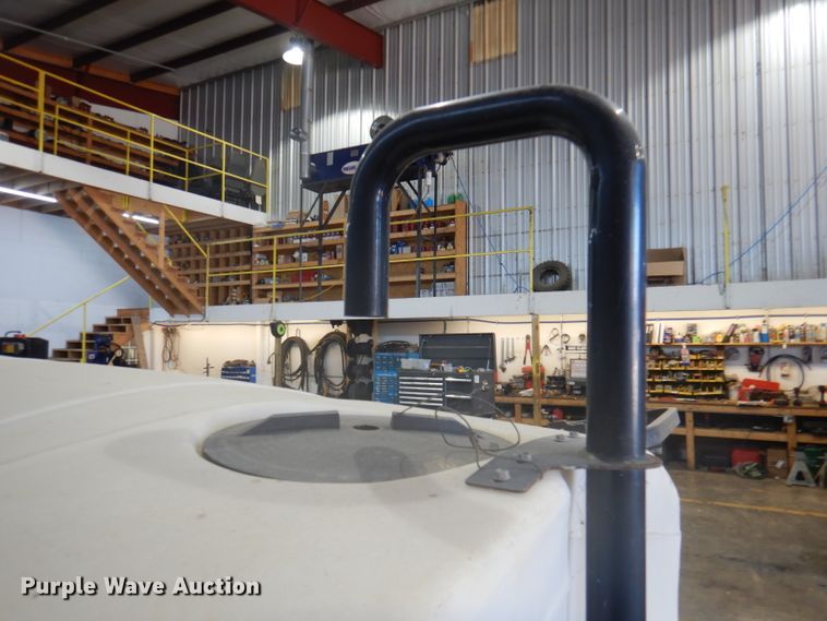 image for item DY9608 Multiquip WT5 tank trailer