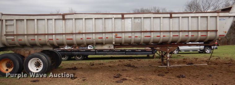 image for item DY9635 1983 Hobbs end dump trailer