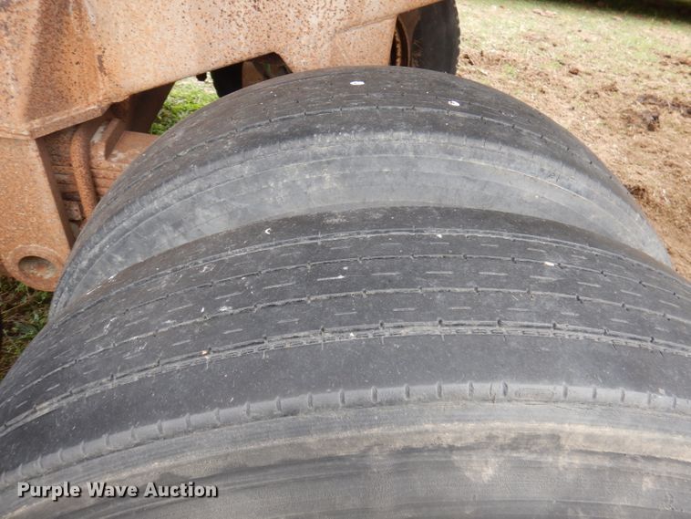 image for item DY9635 1983 Hobbs end dump trailer