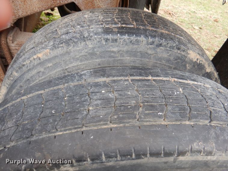 image for item DY9635 1983 Hobbs end dump trailer