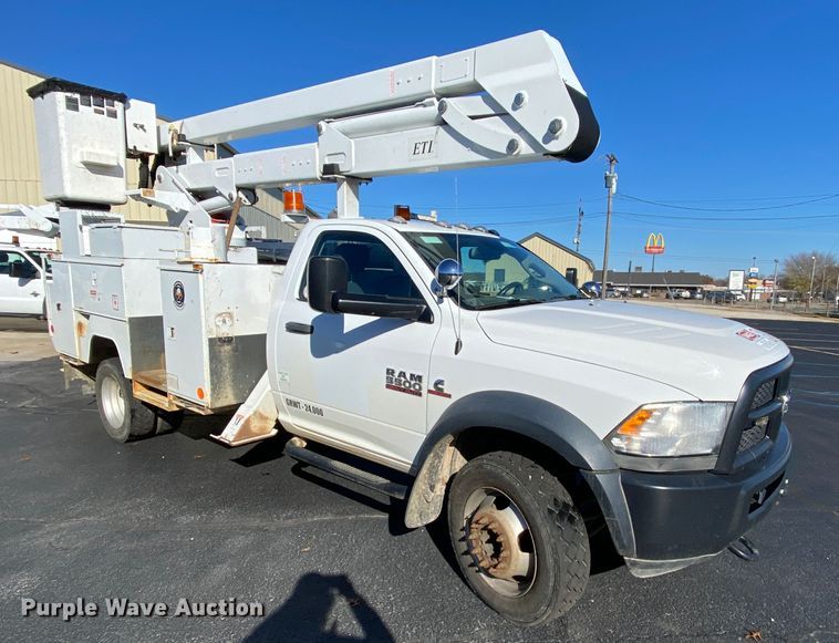 image for item EL9579 2014 Dodge Ram 5500  bucket truck